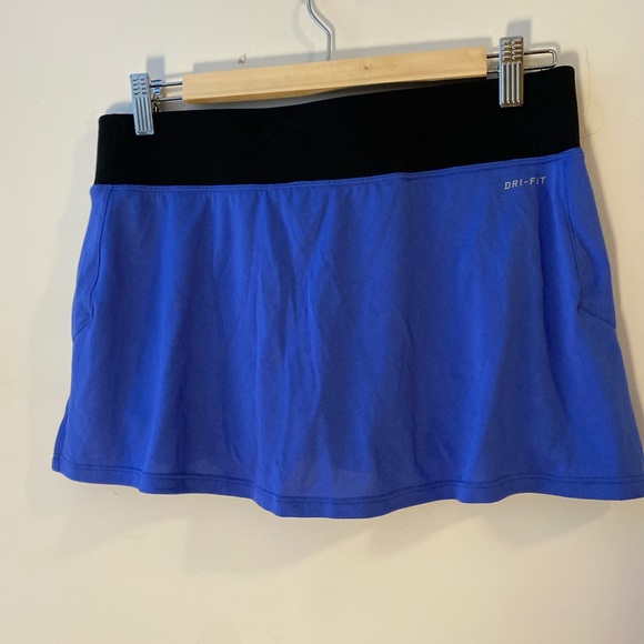 Nike Dri Fit Skort M - Picture 3 of 3